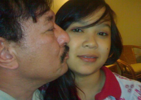 Abg umur 9 tahun di entot Peter Carney – Photo amp; Video Production Abg umur 9 tahun di entot Peter Carney – Photo amp; Video Production