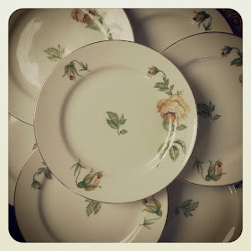 plates, thomas ivory, roses, thrifted, vintage