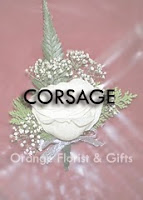  Corsage