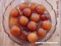 http://www.momrecipies.com/2008/08/gulab-jamun.html