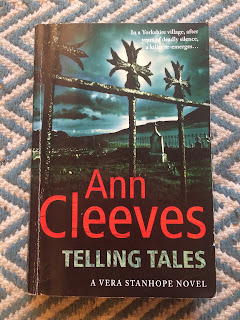 Telling Tales by Ann Cleeves (Vera Stanhope #2)