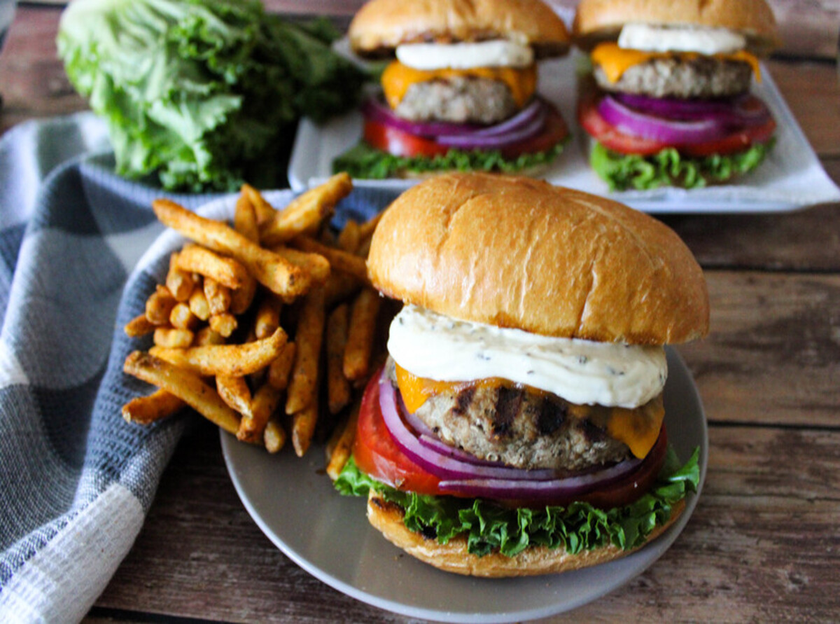 Turkey Burgers With Rosemary 