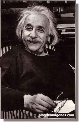einstein sonrisa