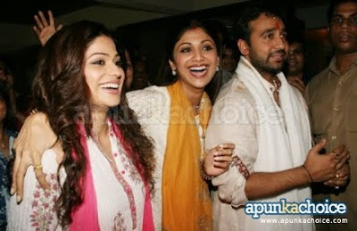 Shilpa Shetty and Raj Kundra official Ganpati Visarjan pictures