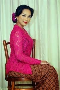 Baju Kebaya Nyonya