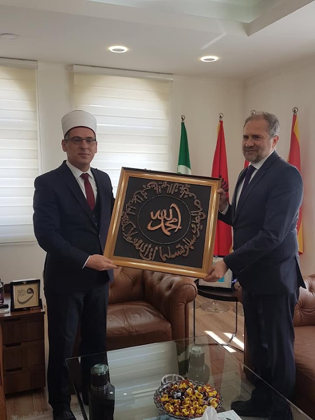 Ambasadori i Turqisë për vizitë në Muftininë e Gostivarit