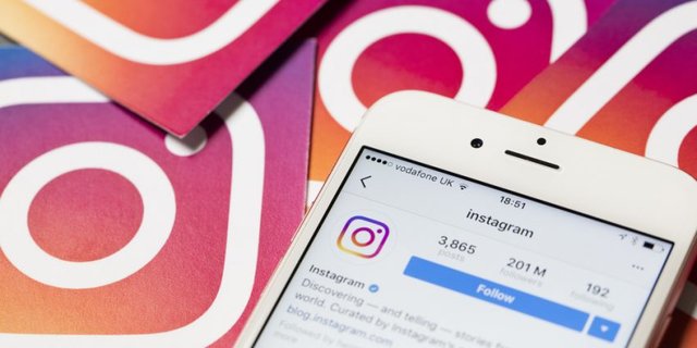 Akun Instagram Diblokir, Artis Ini Tawarkan Uang Rp 1,4 Miliar kepada Mark Zuckerberg,  naviri.org, Naviri Magazine, naviri majalah, naviri