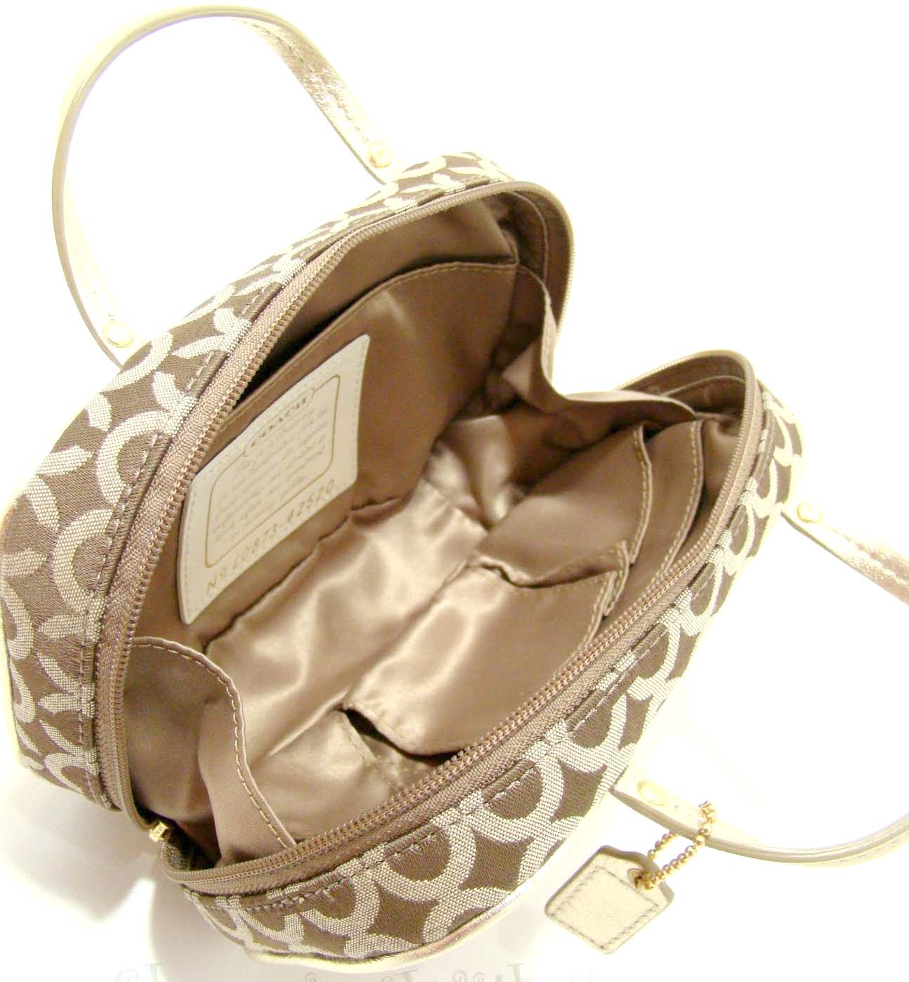 COACH Cosmetic Bag Style 42520