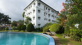 Hotel Suisse Kandy Sri lanka Swimming Pool