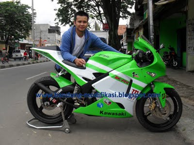 BANDUNG MODIFIKASI: VIXION Modifikasi Yamaha R6