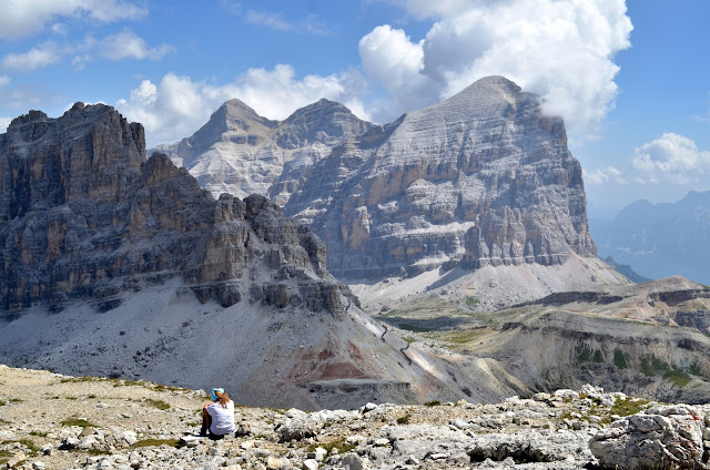 toffana de Rozes Alpes dolomitas lagazuoi