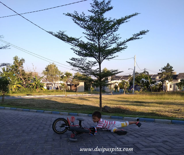 Pemudar bekas luka untuk anak