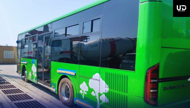 Another new batch of People's Bus service has reached Karachi