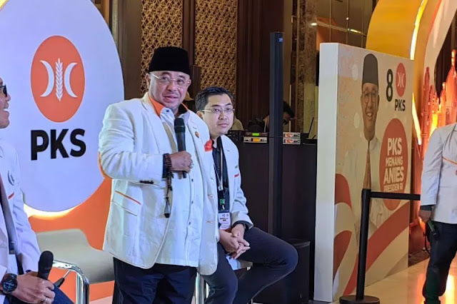 Sekjen PKS Dukung Gibran sebagai Cawapres Prabowo Subianto: Momen Berwarna Pemilu 2024 [ Arah - Area Jelajah ]