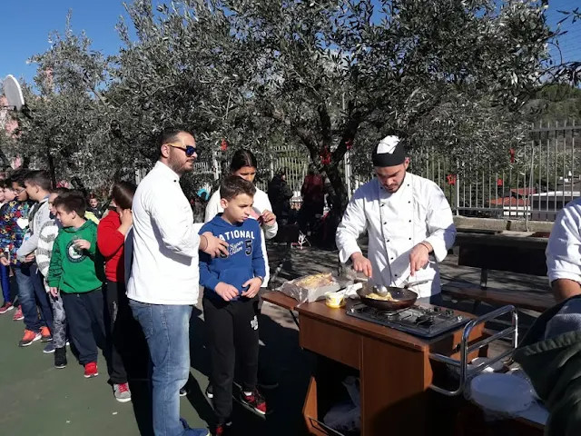 Συμμετοχή της τουριστικής σχολής ΙΕΚ στην εθελοντική δράση του 3ου Δημοτικού σχολείου Άργους  