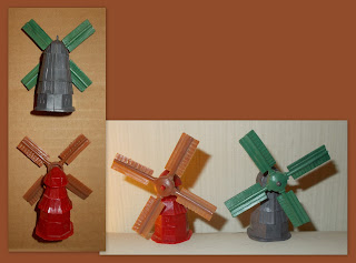 Follow-up Windmills Small Plastic Toy Windmill Hong Kong British Dutch Stackable