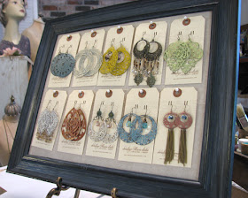 jewelry display for Adorn