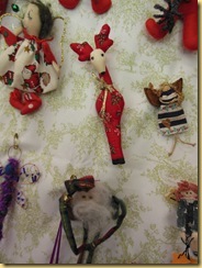 Xmas pin dolls close up