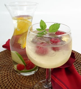 Recipetips.com - Sangria White Recipetips.com - Sangria White