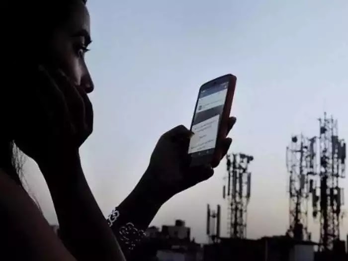 Jio network stalled in entire Bihar-Jharkhand, flood of complaints on Twitter