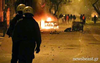 Αποκλιμακώνεται η ένταση στα Εξάρχεια