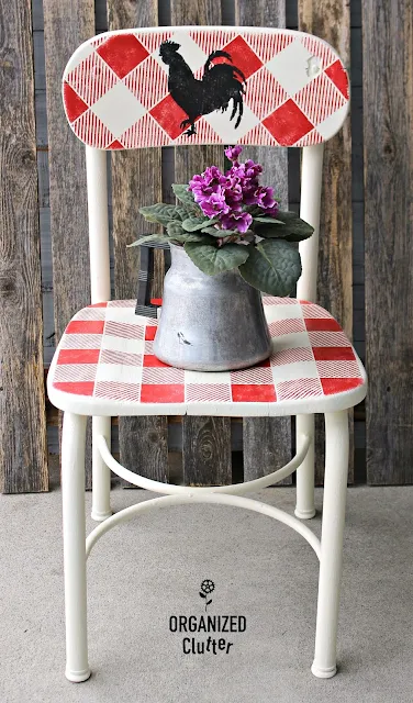 Vintage Thrift Shop Chair Upcycle #chalkedpaint #oldsignstencils #buffalocheck