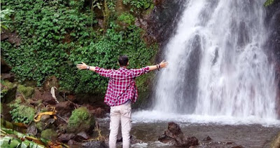 curug mega Ciptakan kenangan keluarga yang abadi di Tempat Wisata Pangalengan. Temui keajaiban alam, jelajahi atraksi menarik, dan rasakan kehangatan atmosfer liburan bersama yang tercinta