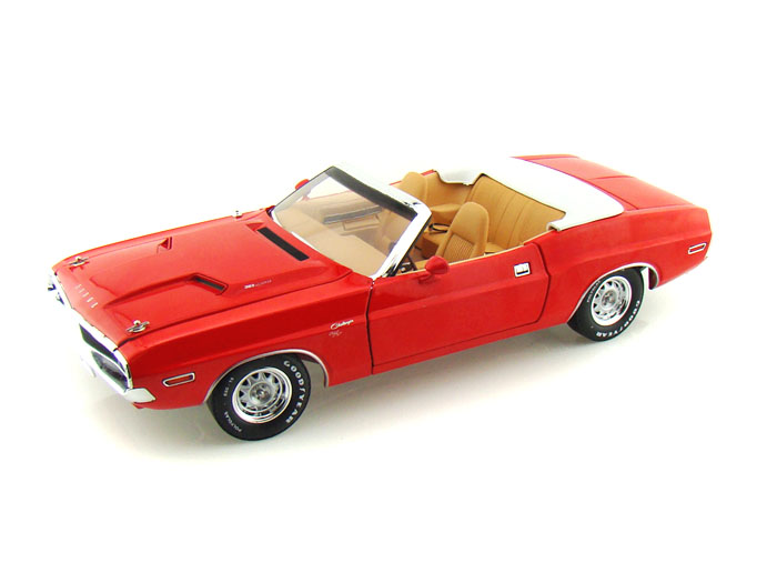 1970 Dodge Challenger R/T Convertible Rallye Red 1:18 Scale Diecast ...