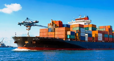 Navigating Safe Passage: The Role of Shipping Insurance in Delivery Services