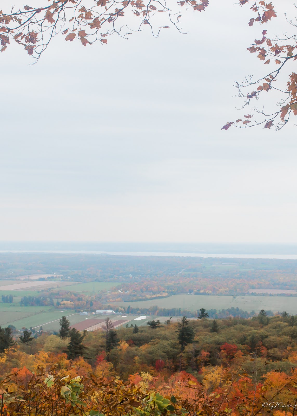 Travel Blog: See the Fall Foliage at Gatineau Park, Quebec