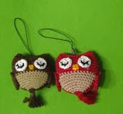 http://www.artedetei.com/2013/01/pequenos-buhos-amigurumis.html