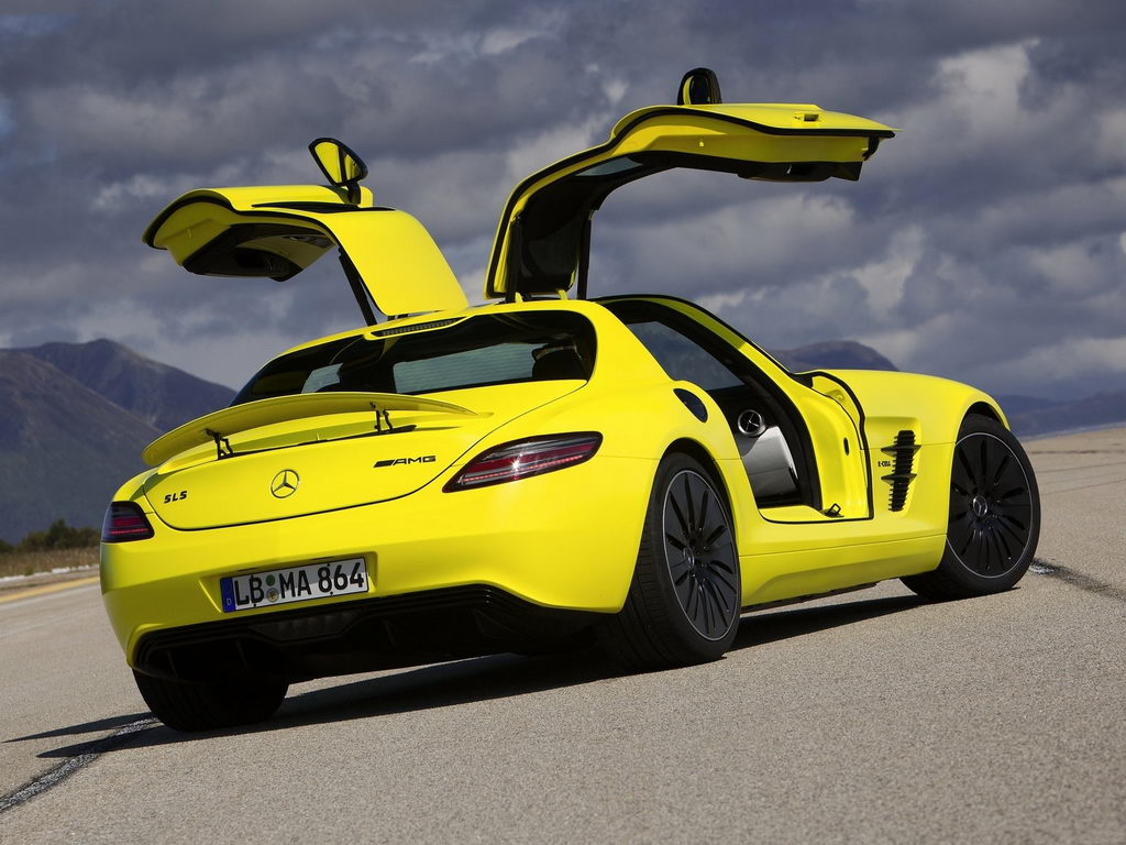 Yellow Newest 2011 Racing Cars HD Wallpapers | Widescreen Wallpapers