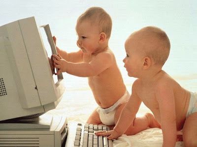 Funny Baby Desktop Wallpapers 2012