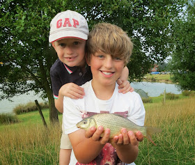 teaching kids youngsters fishing