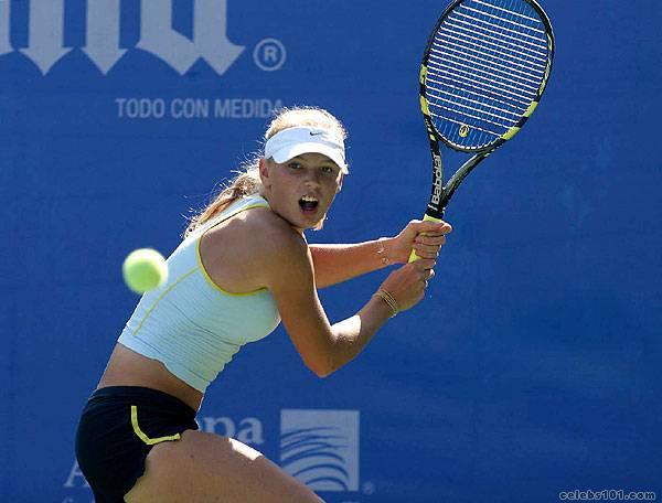 hot caroline wozniacki pics. Caroline Wozniacki Hot Videos.