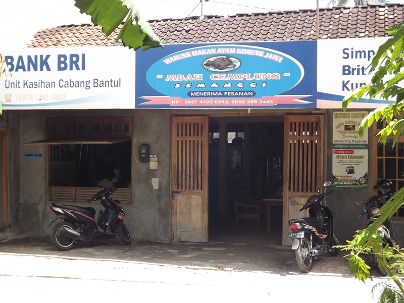 Imas Maya Ayam Goreng Jawa Mbah Cemplung