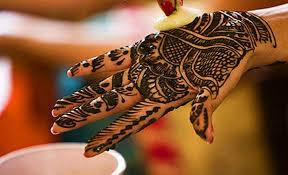 Top Mehndi Designs Running These Days Wallpapers Photos Pictures Pics Images 2013