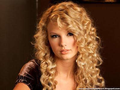 Hd Wallpapers Of Taylor Swift. Posted by HD Wallpapers at
