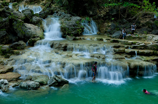 Wisata Indonesia air terjun sri gethuk