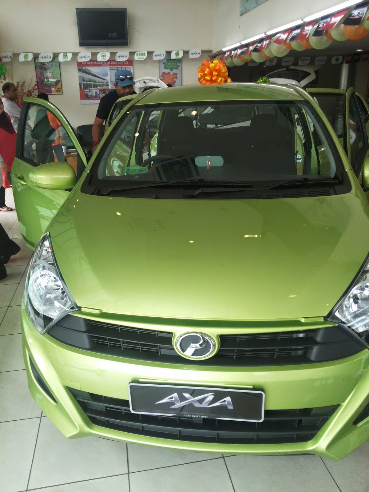 Emy Takeshi : #Sembang Orang Bujang : Perodua Axia vs 