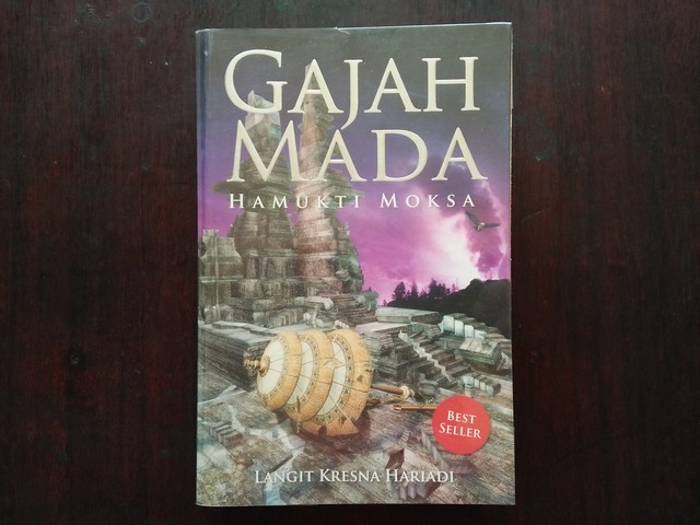 Resensi Buku “Gajah Mada – Hamukti Moksa”