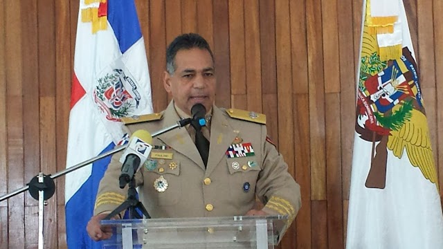 CUMPLEAÑOS HOY EL MINISTRO DE DEFENSA TENIENTE GENERAL RUBÉN DARÍO PAULINO SEM.