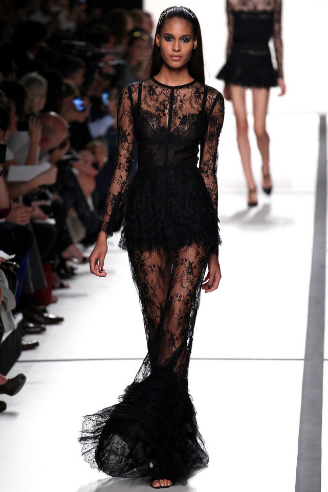 A very special black lace party dress! (Of course it's good, it's inspired  by Taylor Swift and Elie Saab.) / Create / Enjoy
