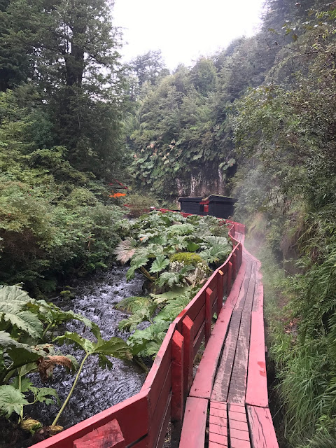 Termas Geométricas, Chile