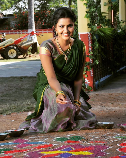 anupama parameswaran latest still from shatamanam bhavati