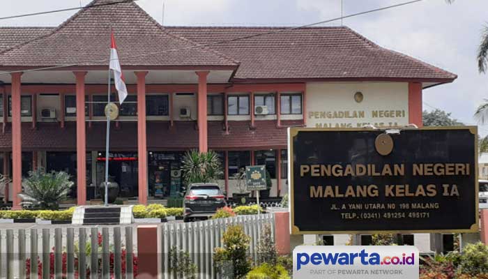 Polisi Serahkan 10 Tersangka Kejahatan ke Kejari Kota Malang