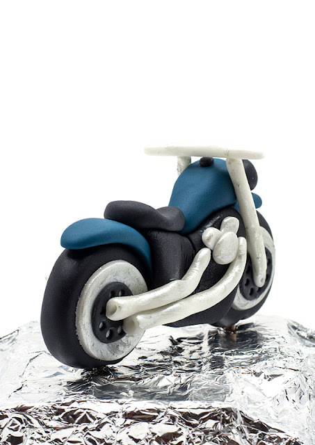 Motor bike fondant topper back shot