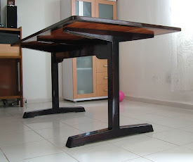 TRESTLE TABLE