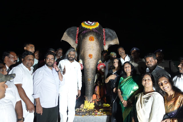 ಕನ್ನಡಿಗರ ಹೃದಯದಲ್ಲಿ ಚಿರಸ್ಥಾಯಿ ನೆಲೆಯಾದ ಅರ್ಜುನ; ಅರ್ಜುನ ಆನೆಯ ಸ್ಮಾರಕ ಉದ್ಘಾಟಿಸಿದ ಸಚಿವ ಈಶ್ವರ ಖಂಡ್ರೆ ಕನ್ನಡಿಗರ ಹೃದಯದಲ್ಲಿ ಚಿರಸ್ಥಾಯಿ ನೆಲೆಯಾದ ಅರ್ಜುನ; ಅರ್ಜುನ ಆನೆಯ ಸ್ಮಾರಕ ಉದ್ಘಾಟಿಸಿದ ಸಚಿವ ಈಶ್ವರ ಖಂಡ್ರೆ