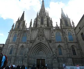 Praças para curtir Barcelona - Plaça de la Seu e Plaça Nuova - catedral de Barcelona